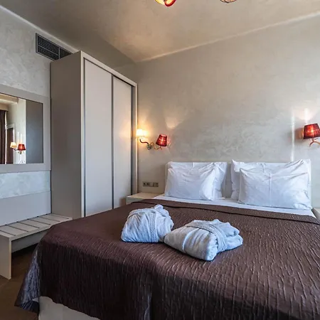 Mysterius Old Town Appart hôtel 4*