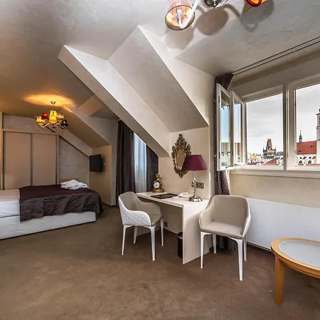 Apartahotel Mysterius Old Town Praga