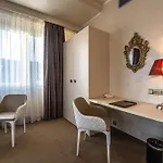 Apartahotel Mysterius Old Town 4*