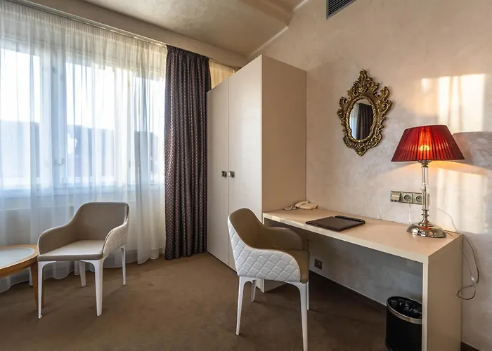Appart hôtel Mysterius Old Town 4*